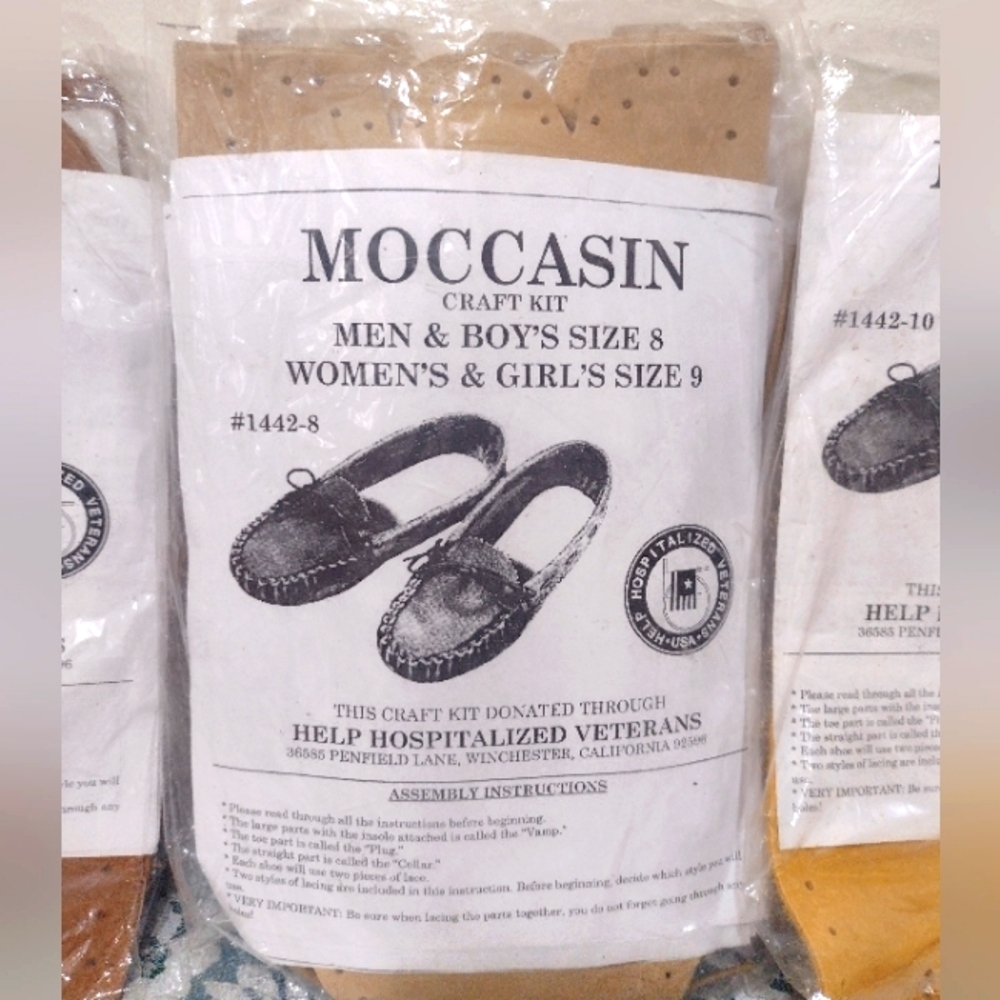 Vintage Moccasin Making Kits Crafting Leather Supplies Sizes 7 8 9 - Picture 2 of 4